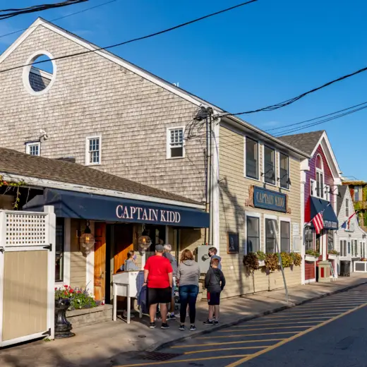Captain Kidd entrance on Water Street